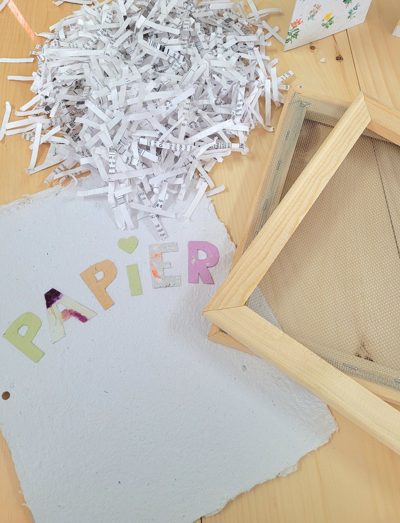 Craft and creative recycled papermaking workshop - Upcycling - 5 hours