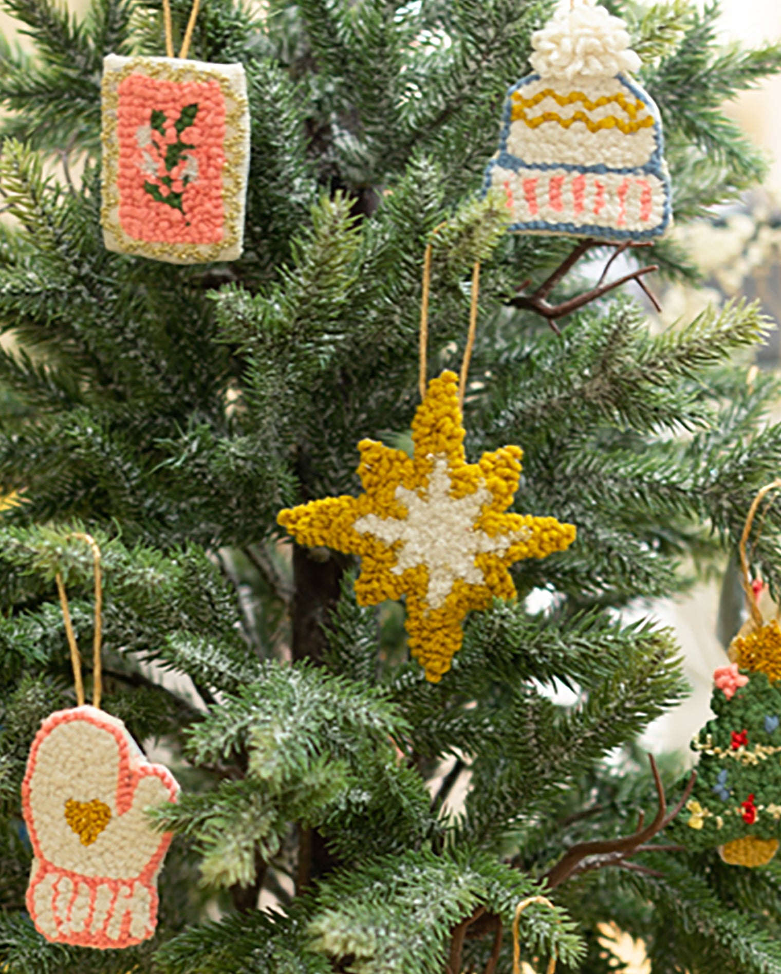 Punch needle tree decorating workshop (3 hours)