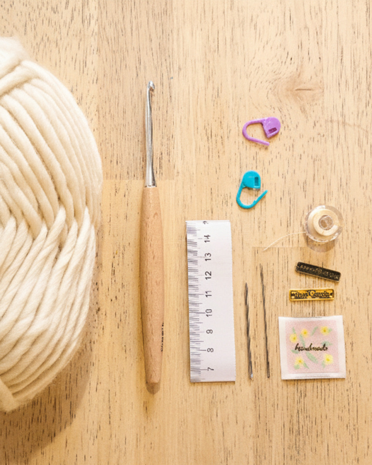 Coffret créatif - Kit DIY de fabrication d'un bandeau en crochet en laine de mérinos