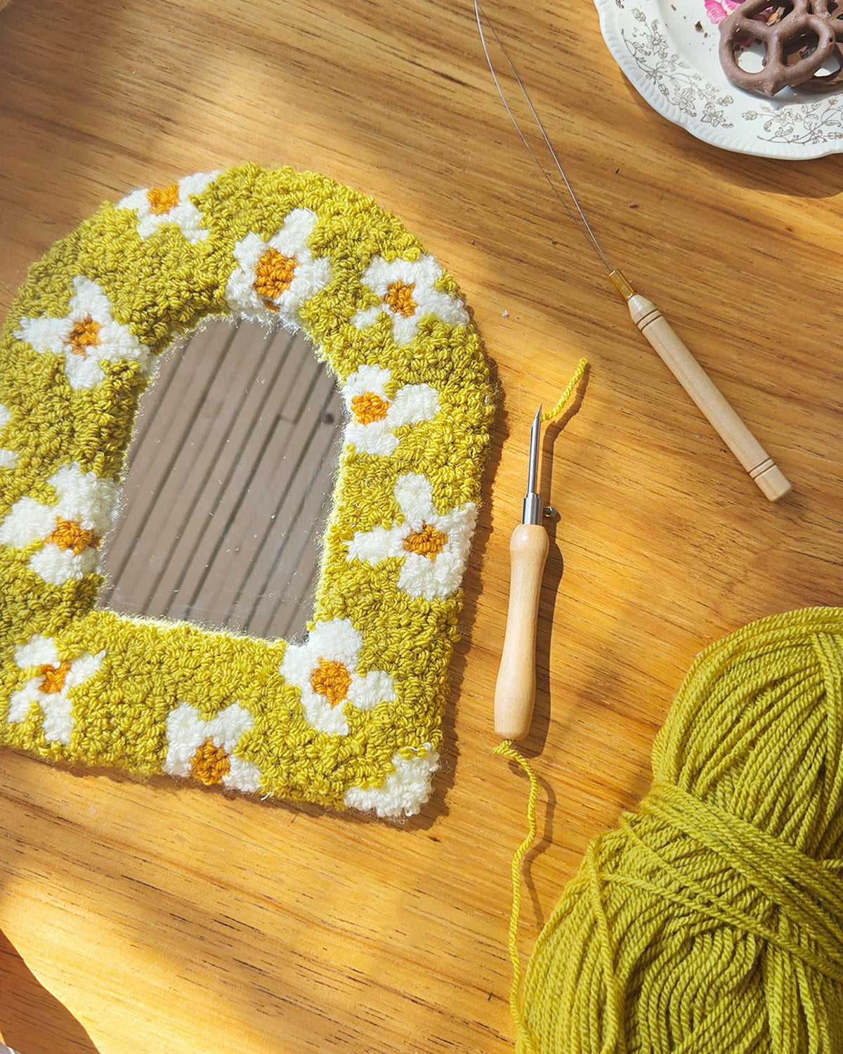 Punch Needle Workshop - Creating a Custom Punch Needle Mirror - 4 hours