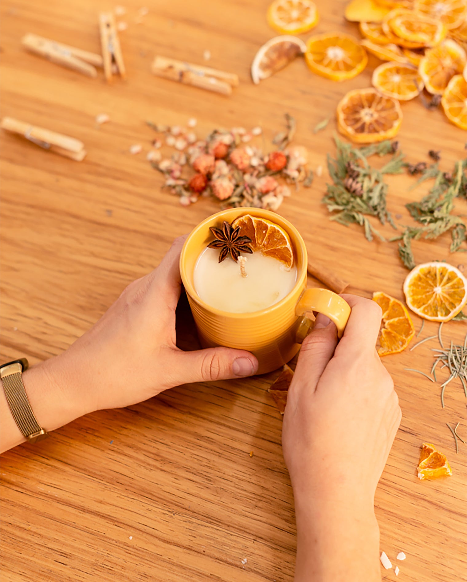 Private workshop on request only - Introductory workshop on scented candle making - Upcycle your pots! 3 hours