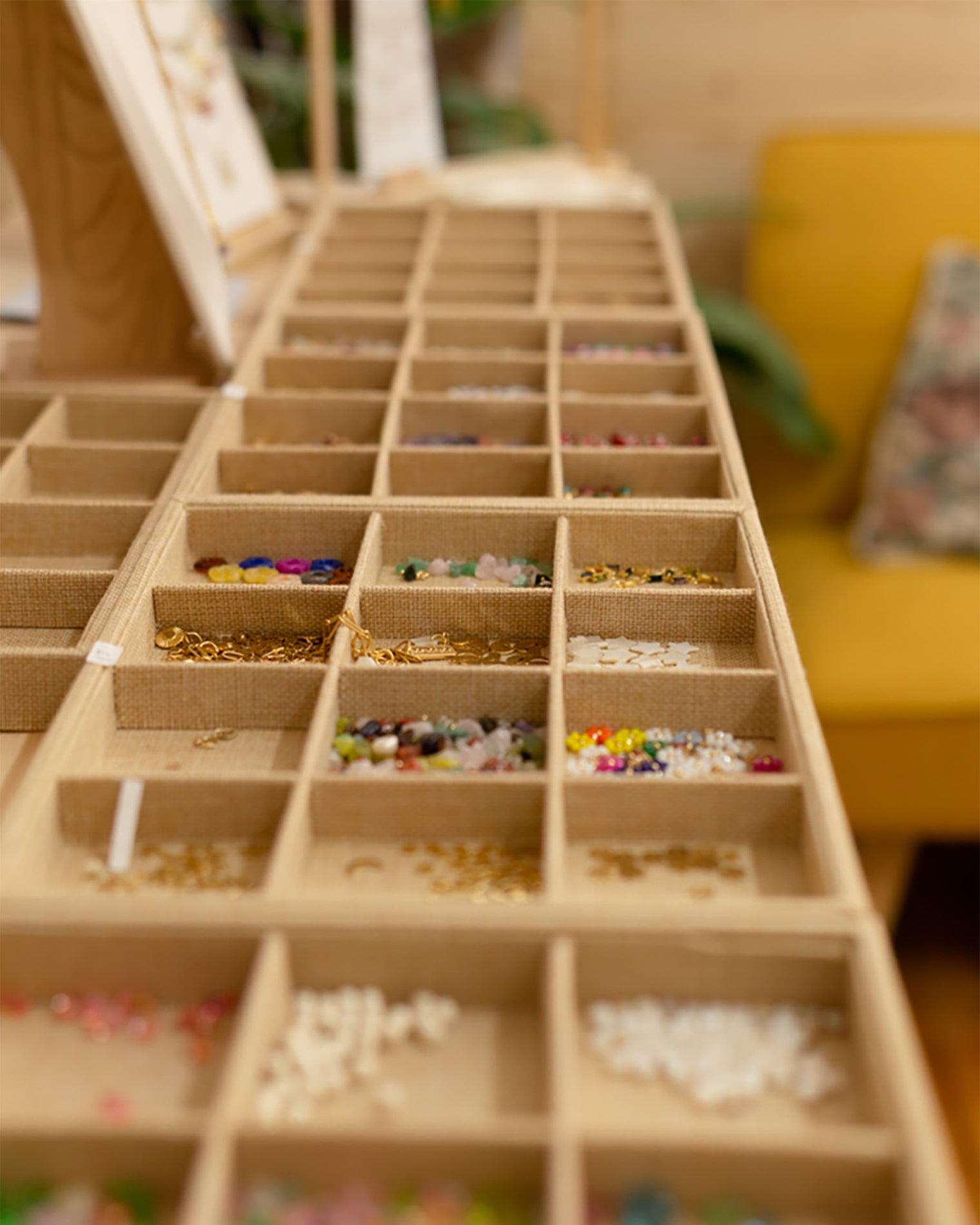 Workshop: make your own charm jewelry - jewelry bar - 2 hours by reservation