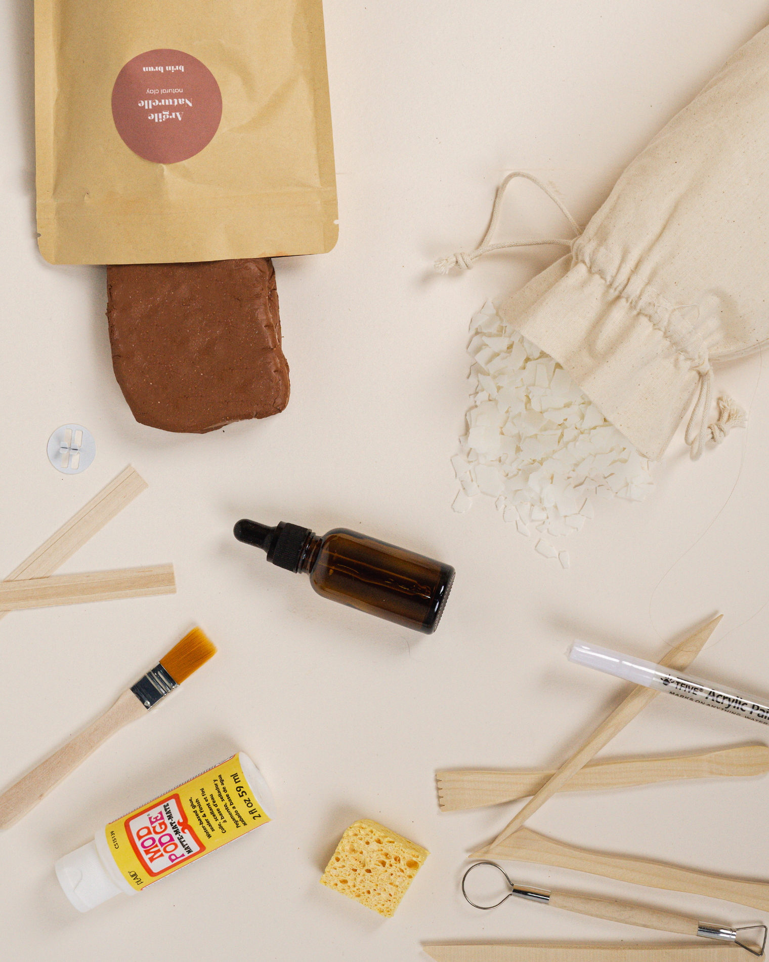 Ensemble de fabrication de bougies avec argile naturelle