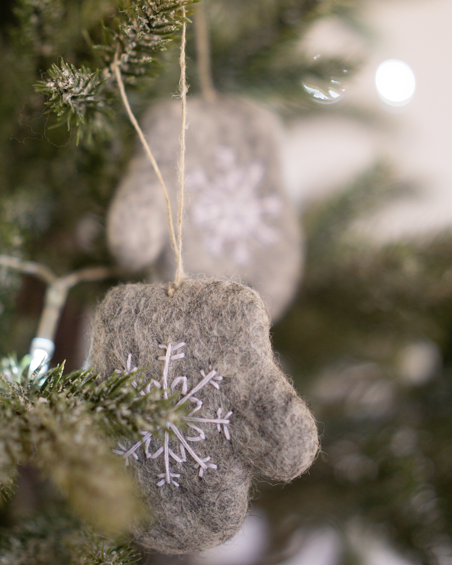 Felted mitten ornaments christmas decor