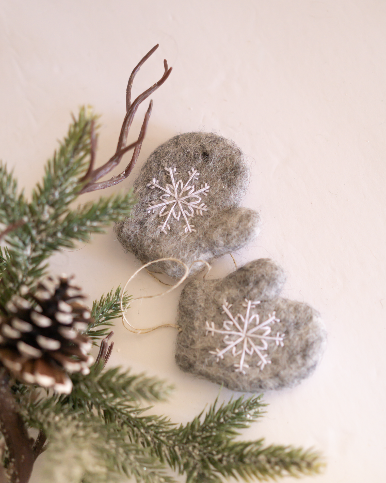 Felted mitten ornaments christmas decor