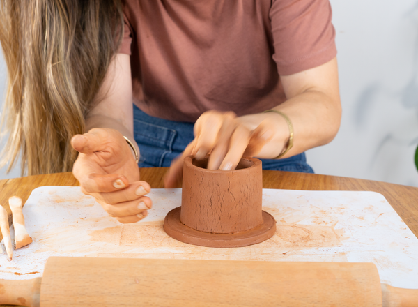 brin brun, nous vous accompagnons pas à pas DIY créatifs bougie poterie